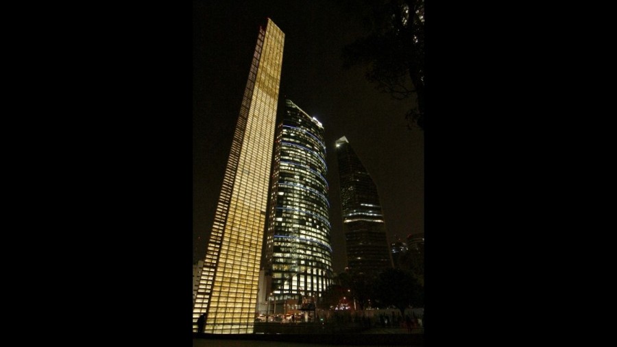 Ordenan devolver 447 MDP por irregularidades en construcción de Estela de Luz