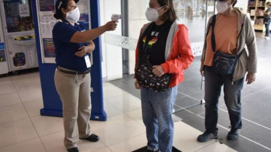 Reanudan actividades los gimnasios, teatros y cines en el EdoMex
