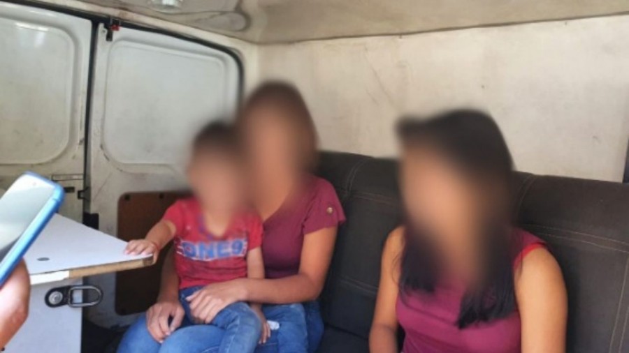 Rescatan a cinco personas secuestradas en hotel de Temascaltepec