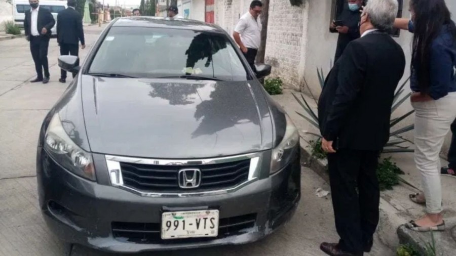 Opone resistencia a robo y le disparan con arma de fuego