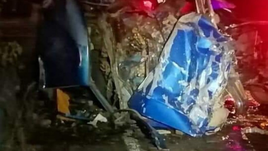 Choque en la carretera Sayula-Ciudad Guzmán deja tres muertos