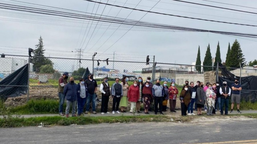 Reprimen protestas contra gasera y demolición en Toluca