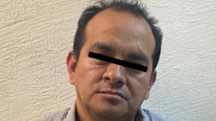 Detienen a sujeto que trasladaba a 18 guatemaltecos