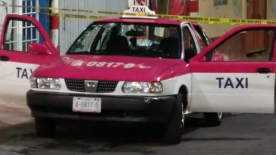 Acribillan a tripulantes de taxi en Álvaro Obregón
