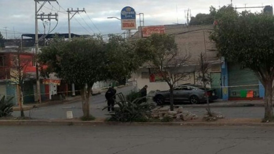 Acribillan a pareja en Los Reyes La Paz