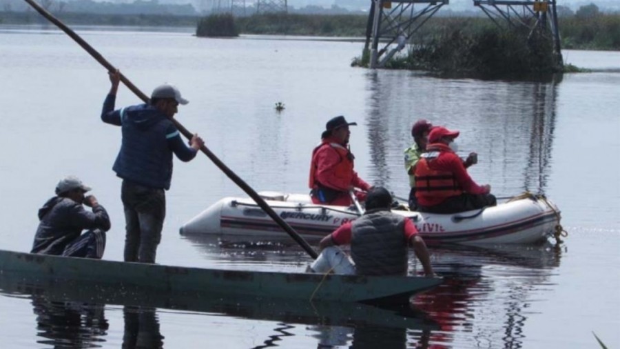 Localizan tambo con restos humanos en el EdoMex
