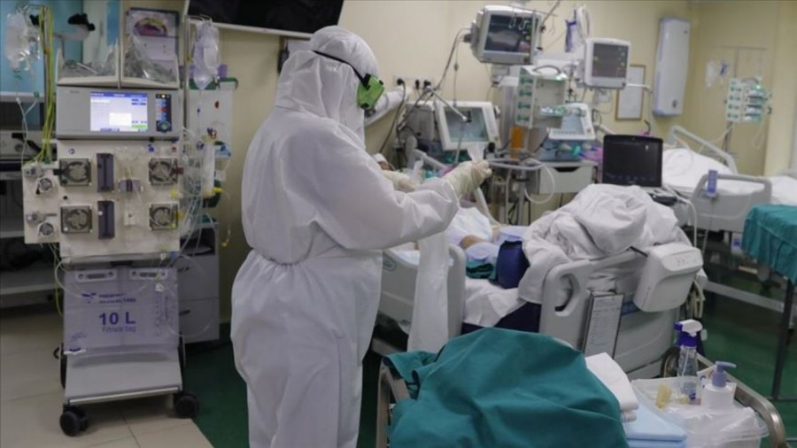 Reducen hospitalizaciones e intubados por Covid-19 en la CDMX