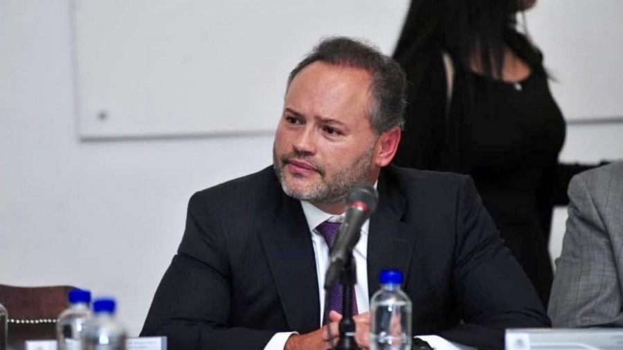 Giran orden de captura contra extitular de la agencia de gestión urbana de CDMX