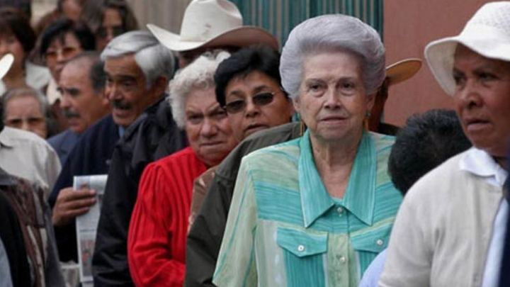 ¿Por qué Morena quiere reformar la modalidad 40 del IMSS?