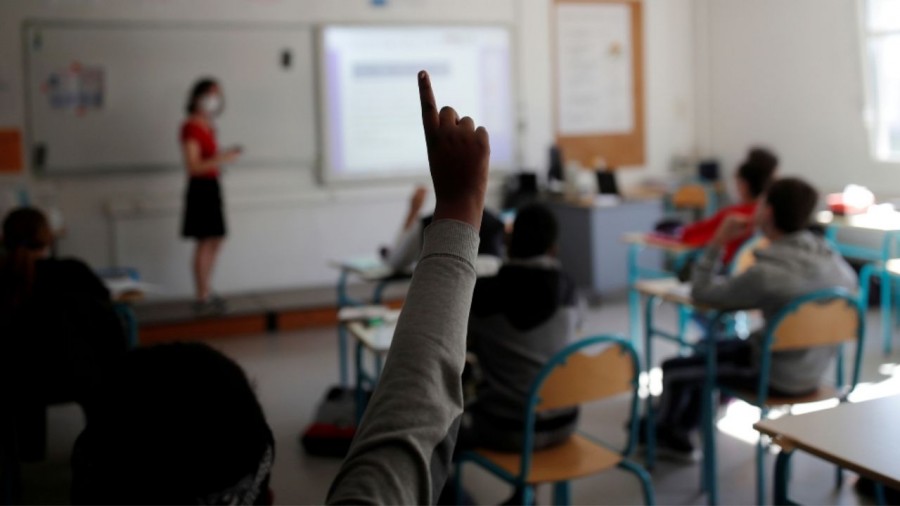 Prevén regreso a clases presenciales para 2021