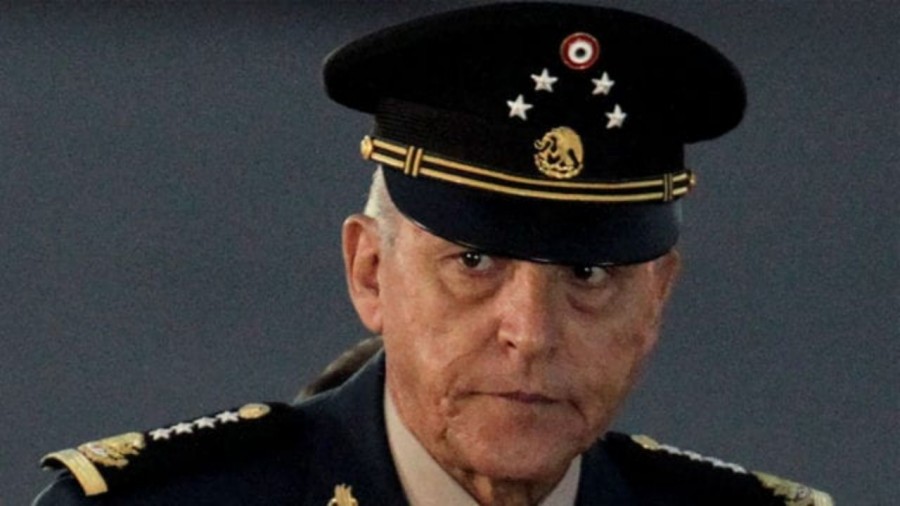 Detienen al exsecretario de Defensa Cienfuegos en el aeropuerto de EU