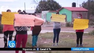 Habitantes de Villa de Ramos, San Luis Potosí, protestan para exigir apoyos alimenticios y de salud