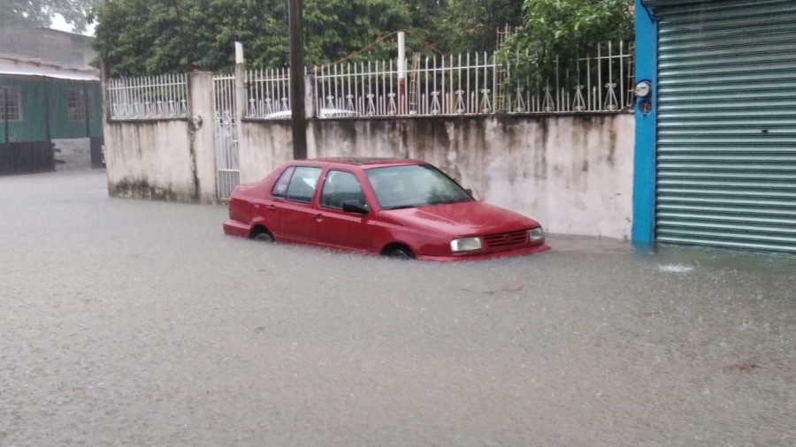 Fuertes inundaciones en Tabasco