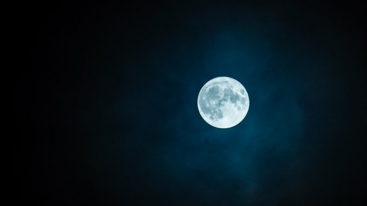 Habrá Luna azul