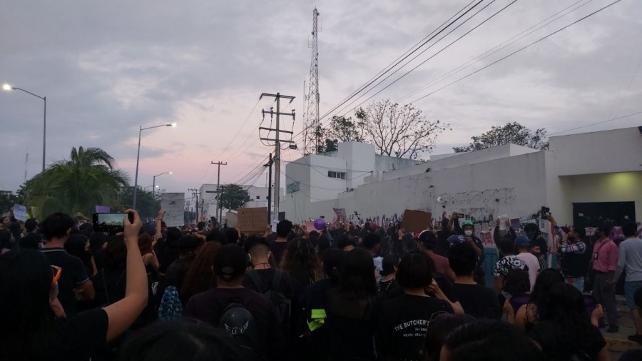 Periodistas protestan en Cancún tras agresiones en manifestación