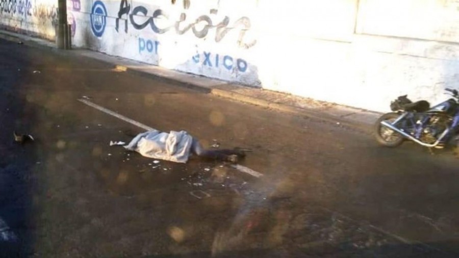 Motociclista fallece tras ser arrollado por un tráiler en la México-Querétaro