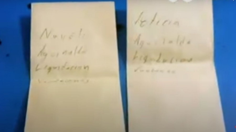 Ciudadano busca devolver dinero que encontró en una combi de Los Reyes La Paz