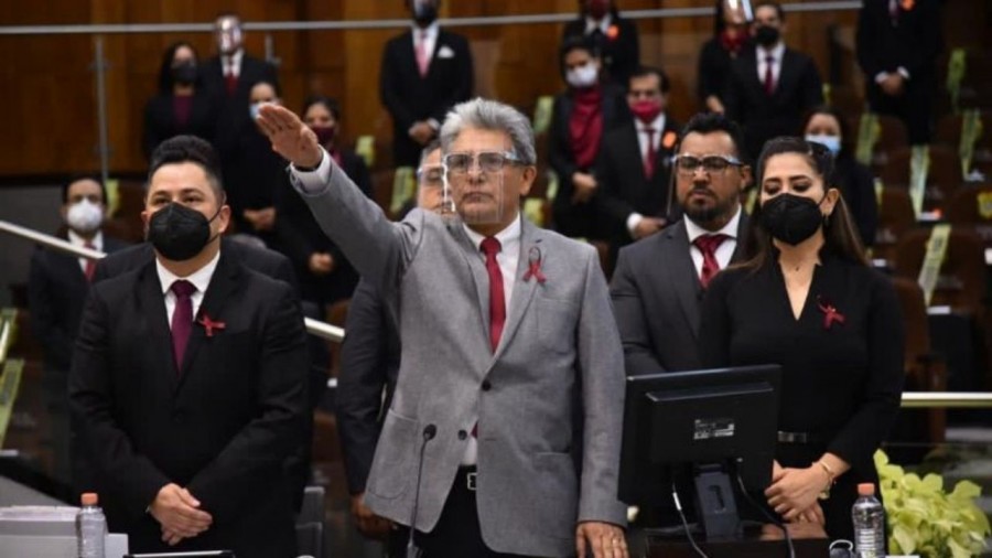 Con mil pesos se puede vivir al mes, señaló funcionario de la SEDESOL