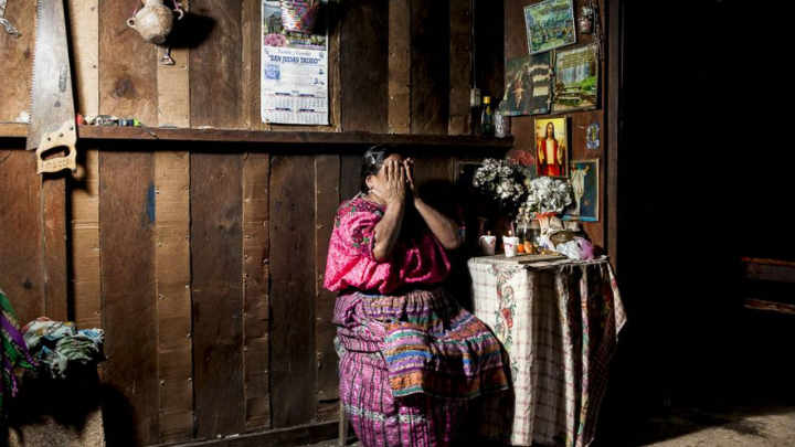 Gobierno da la espalda a mujeres indígenas violentadas
