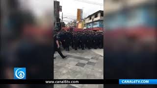 Protestan en Los Reyes La Paz para exigir el pago de aguinaldo a policías