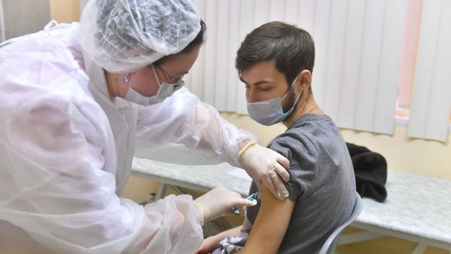 Rusia comenzó a vacunar contra el Covid-19