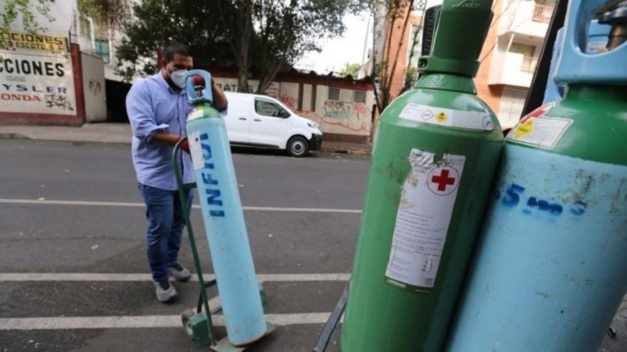 La CDMX entregará tanques de oxígeno gratis a pacientes Covid-19