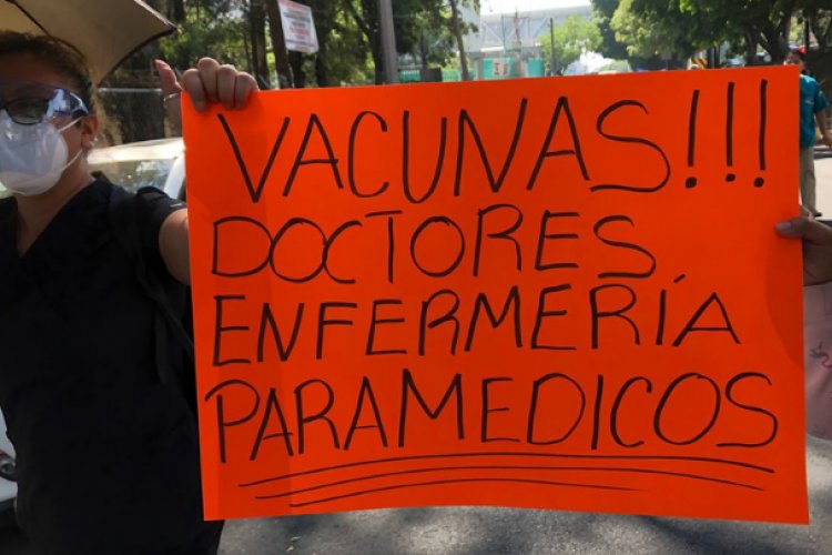 Más de 28 mil trabajadores de la salud aún no han sido vacunados