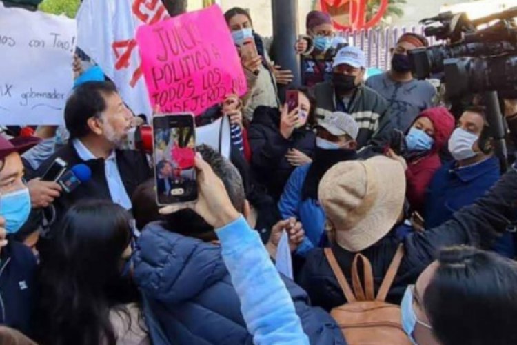 Simpatizantes de Félix Salgado continúan con manifestación frente a INE