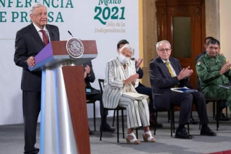 AMLO se aplicará vacuna de AstraZeneca