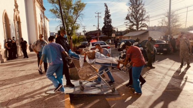 Matan a cuatro policías y hieren a siete tras emboscada en Chihuahua