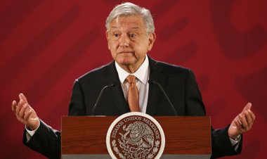 AMLO reproduce video en el que critica al “PRIAN” y a magistrados del TEPJF