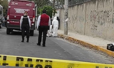 Motociclista choca contra poste y fallece en Nezahualcóyotl