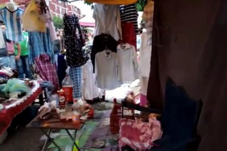 Balearon a adolescente y a su padre en tianguis de Coacalco