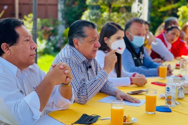 Candidato de “Va por el Estado de México” acusa preferencias en campañas