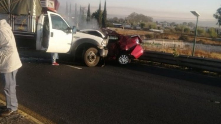 Dos personas murieron en accidente automovilístico en Chalco