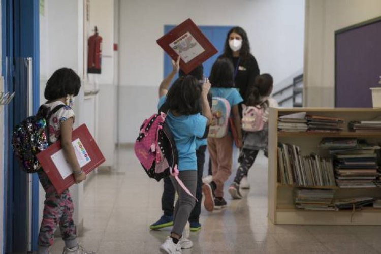 Aumenta a seis cifras de contagios por Covid-19 en escuelas de la CDMX