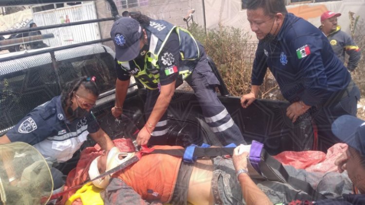 Hombre cae a barranca de 20 metros de altura en Chimalhuacán