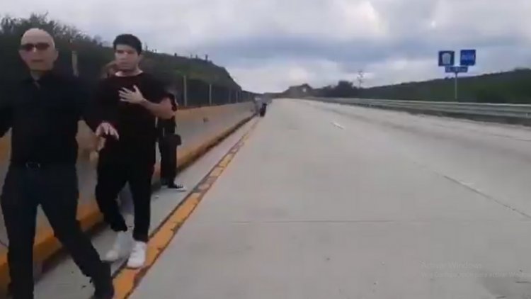 Video: roban camioneta a familia en autopista Laredo-Monterrey