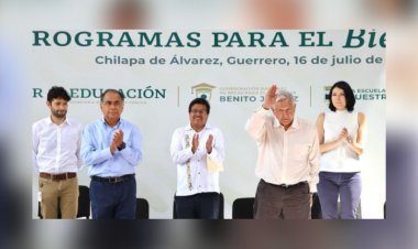 AMLO arriba a Chilapa, Guerrero, en medio de reclamos y protestas