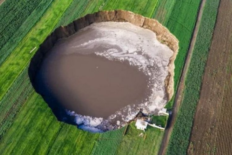 Socavón de Puebla se originó por causas naturales: Conagua