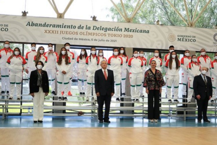 Abanderan a deportistas que representarán a México en Tokio