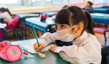 Clases presenciales serán actividad escencial, no sujetas al semáforo rojo: SSa