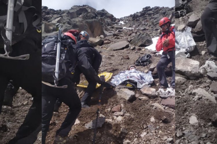 Rescatan a dos excursionistas heridos tras caída en el Iztaccíhuatl