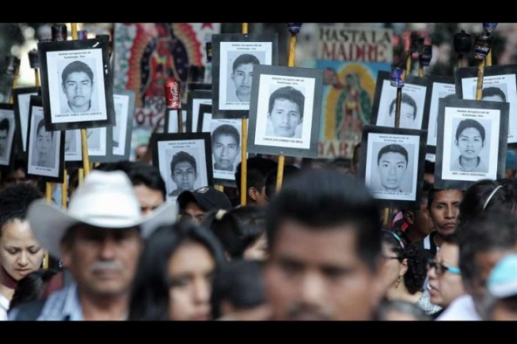 Gobierno reconoce asesinatos de vinculados a caso Ayotzinapa