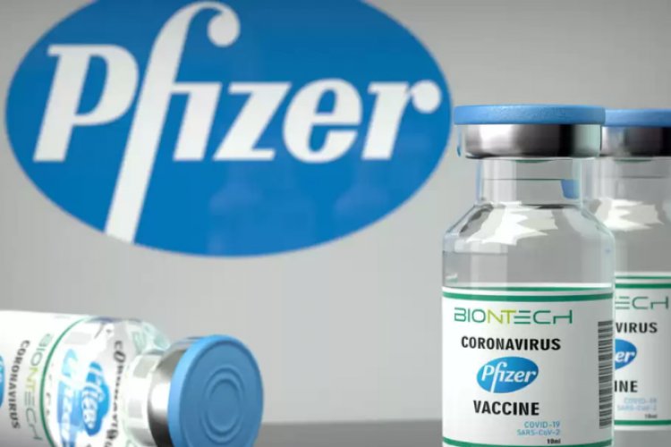 Fda concede autorizacion completa a vacunacion de pfizer en EU