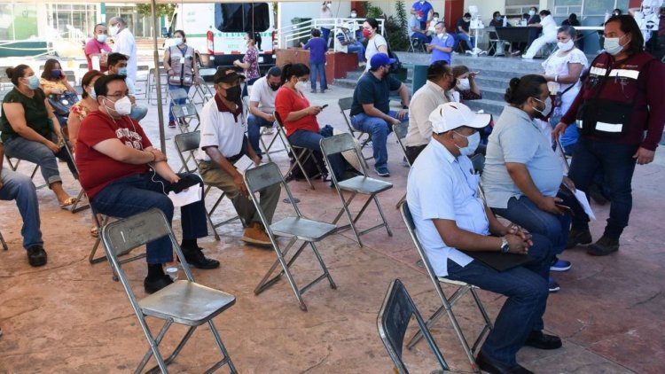 Por el regreso a clases aplicarán vacuna a docentes no inmunizados