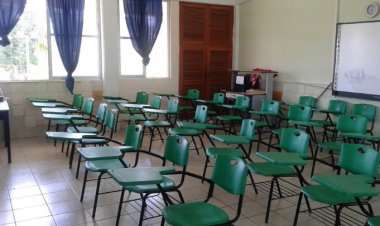 Van 39 escuelas cerradas por covid-19 en primera semana de clases