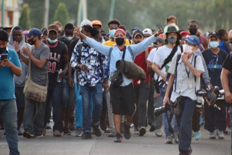 Parte cuarta caravana con 300 migrantes desde Tapachula, Chiapas