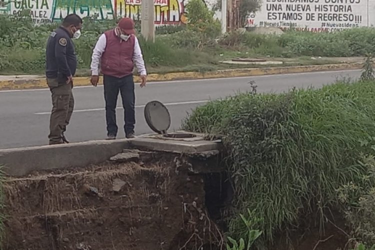 Lluvias atípicas provocan socavón en San Antonio, Chicoloapan