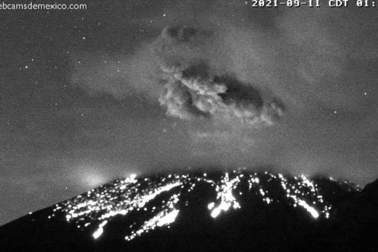 Popocatépetl presenta explosión en la madrugada